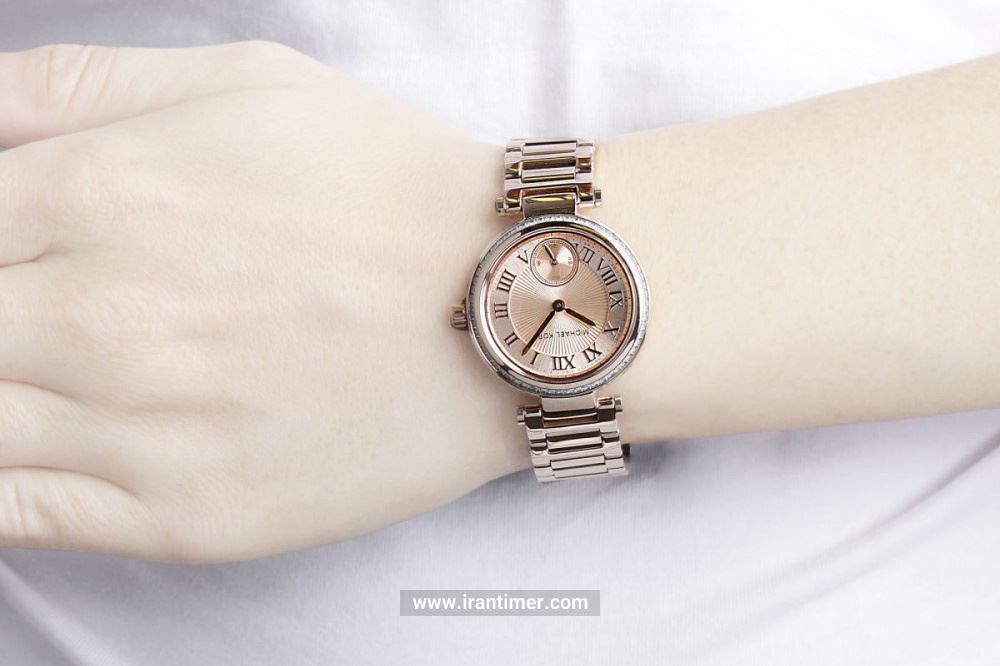 خرید ساعت مچی زنانه مایکل کورس مدل MK5971 به چه افرادی پیشنهاد میشود؟